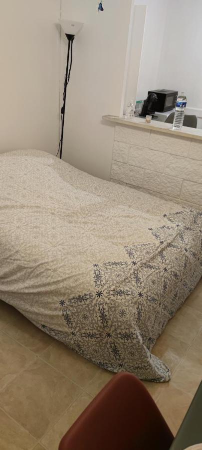 Appartement Duplex F2 Tout Confort Proche Centre Ville Avec Parking Gratuit Montluçon Eksteriør billede