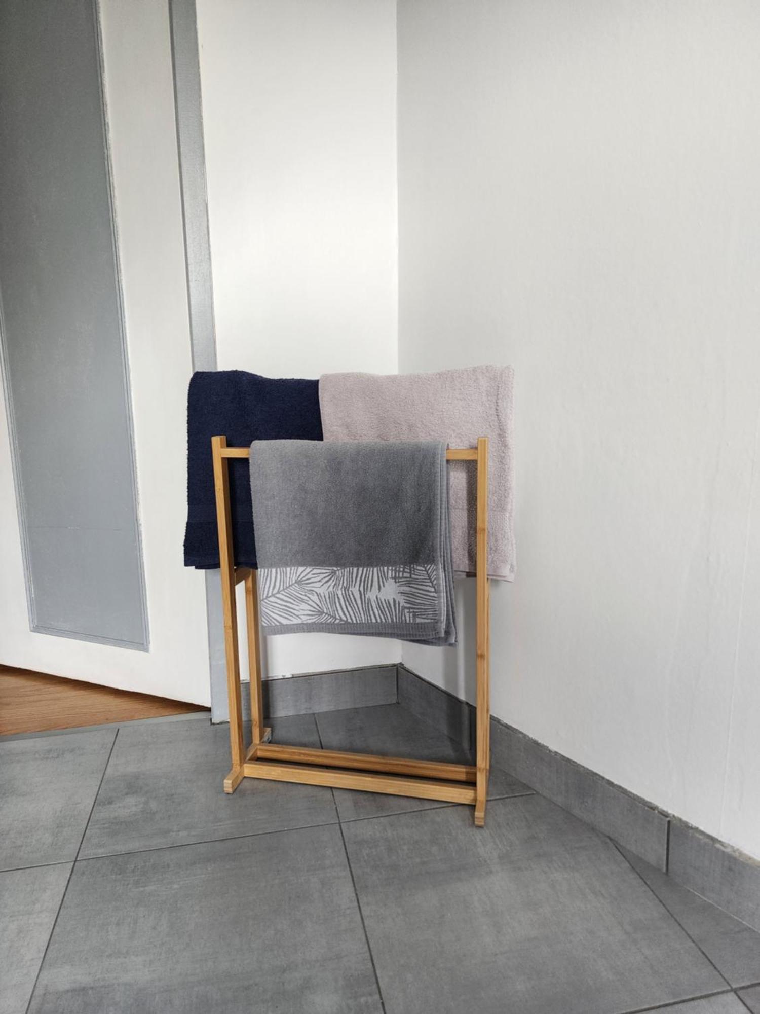 Appartement Duplex F2 Tout Confort Proche Centre Ville Avec Parking Gratuit Montluçon Eksteriør billede